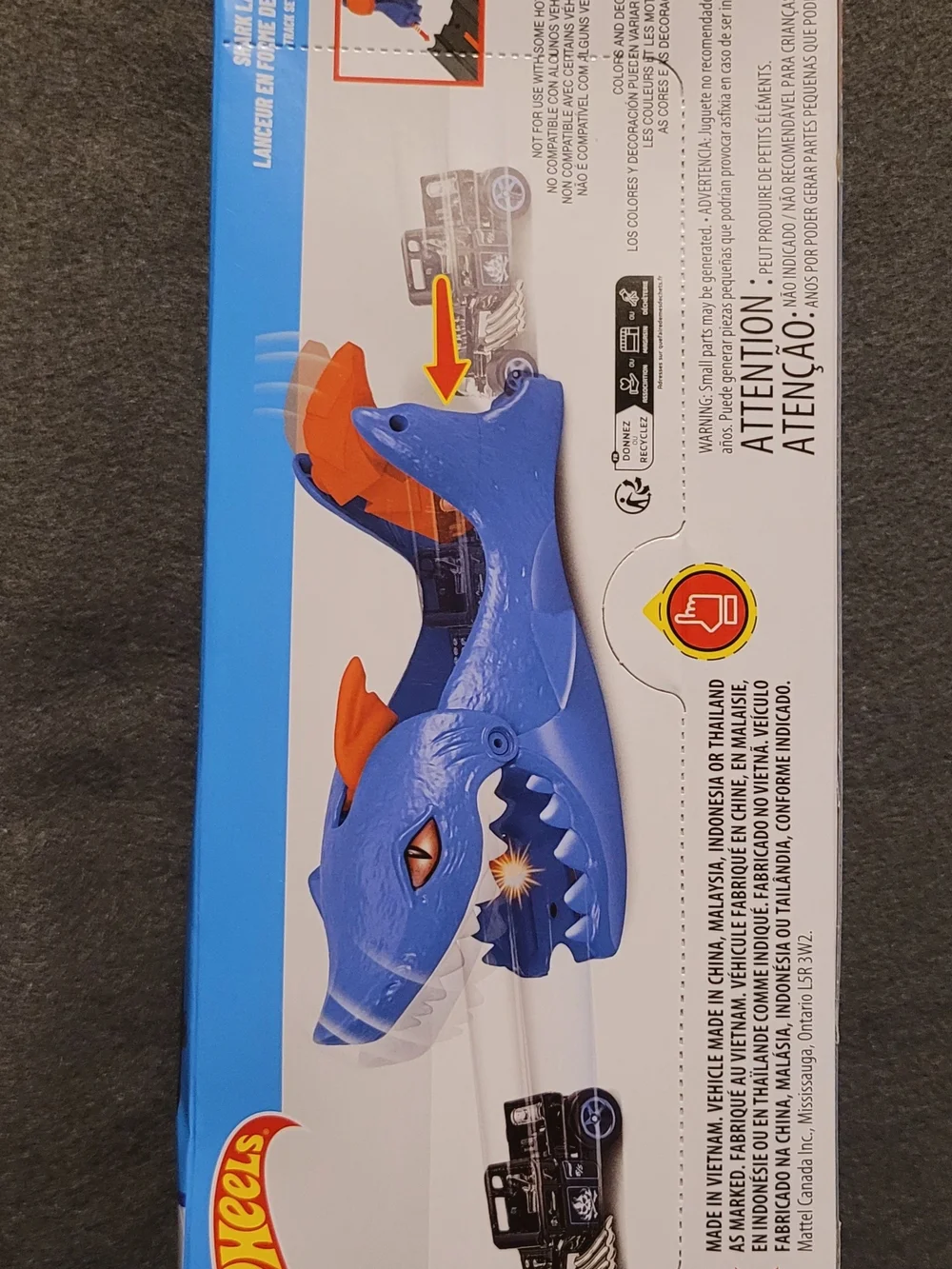 Hot Wheels Shark Track Playset - Blue and Orange